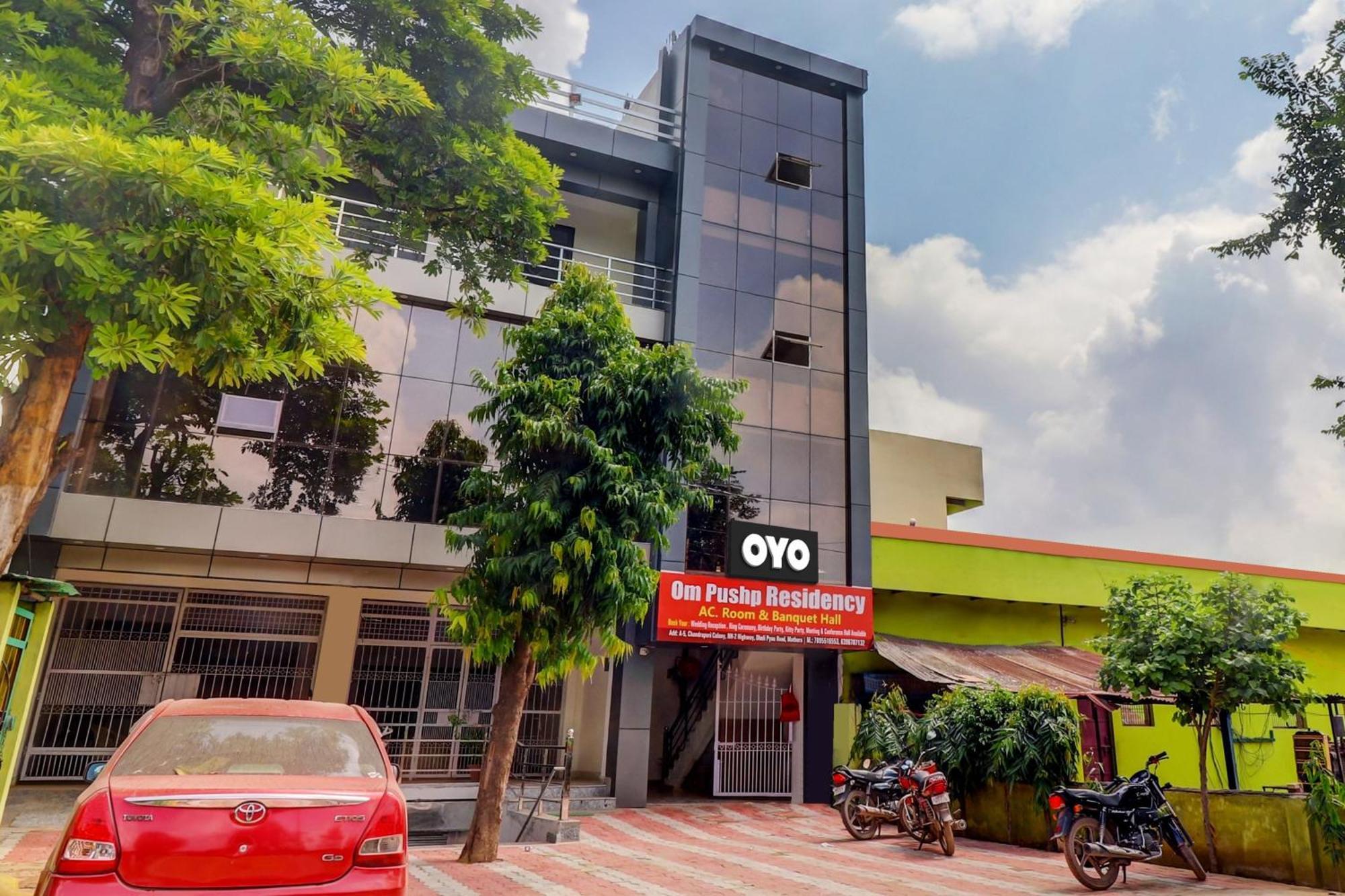 Hotel O Om Pushp Residency Mathura Exteriör bild